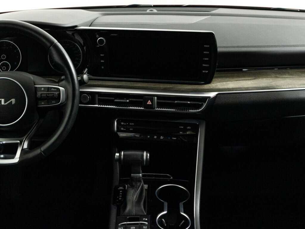 Kia K5 2022 года с пробегом. Фото: #14