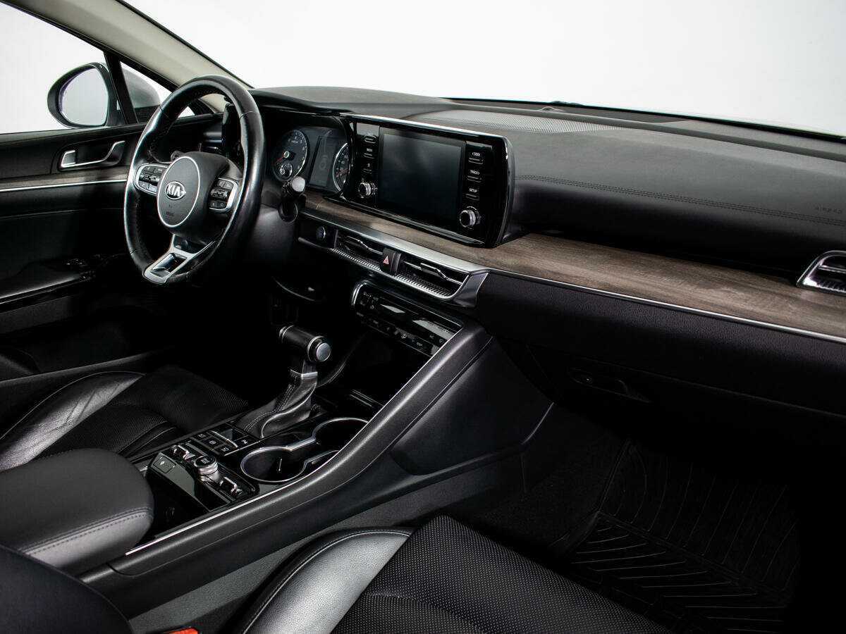 Kia K5 2020 года с пробегом. Фото: #8