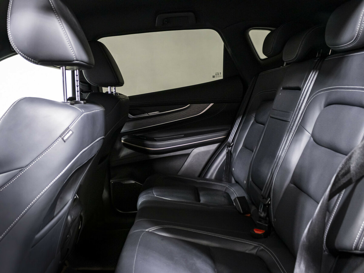 EXEED LX 2024 года с пробегом. Фото: #10