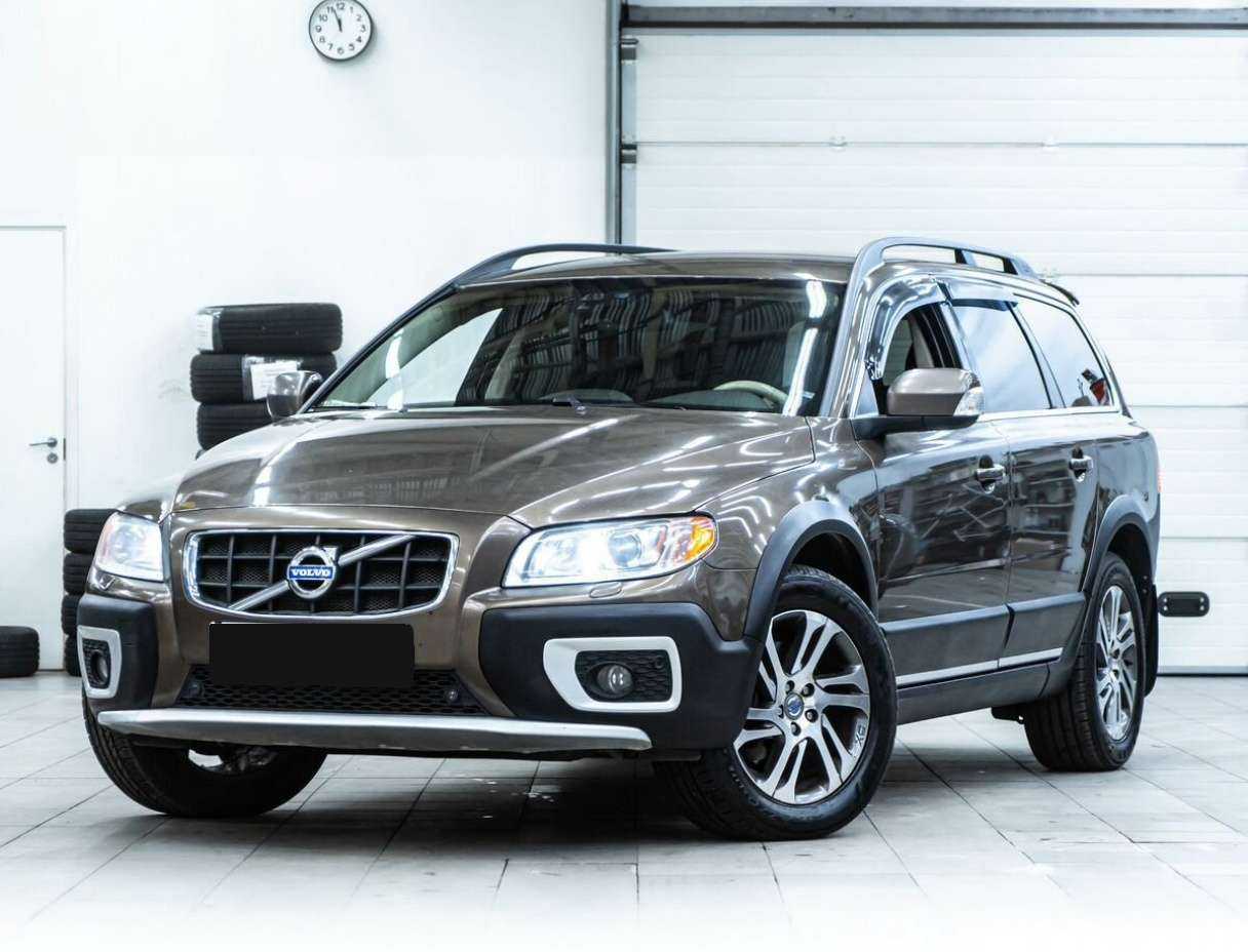 Volvo XC70 2012 года с пробегом. Посмотреть фото