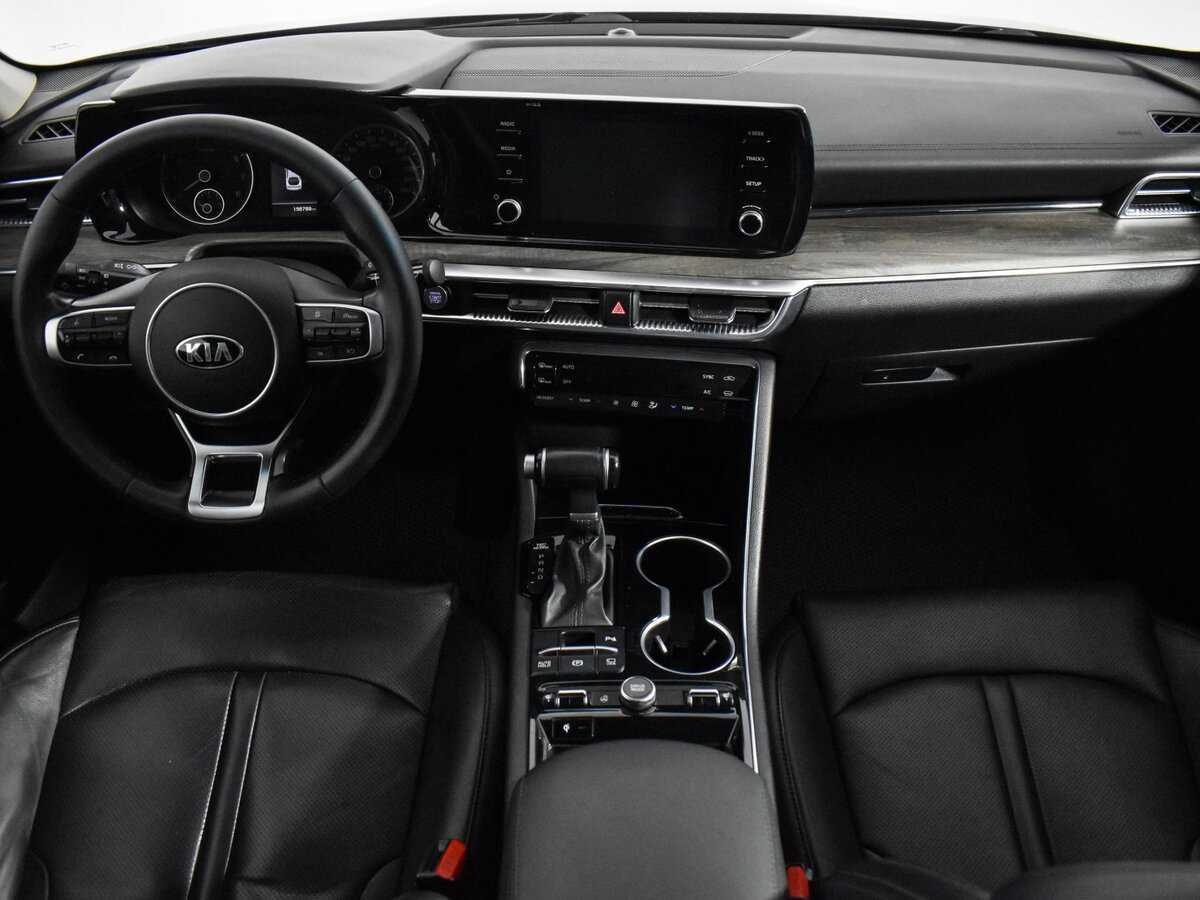 Kia K5 2021 года с пробегом. Фото: #14
