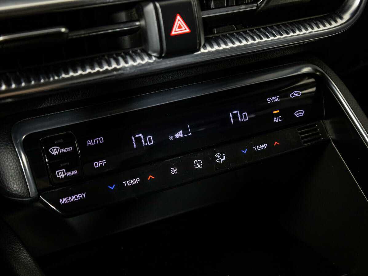 Kia K5 2020 года с пробегом. Фото: #13