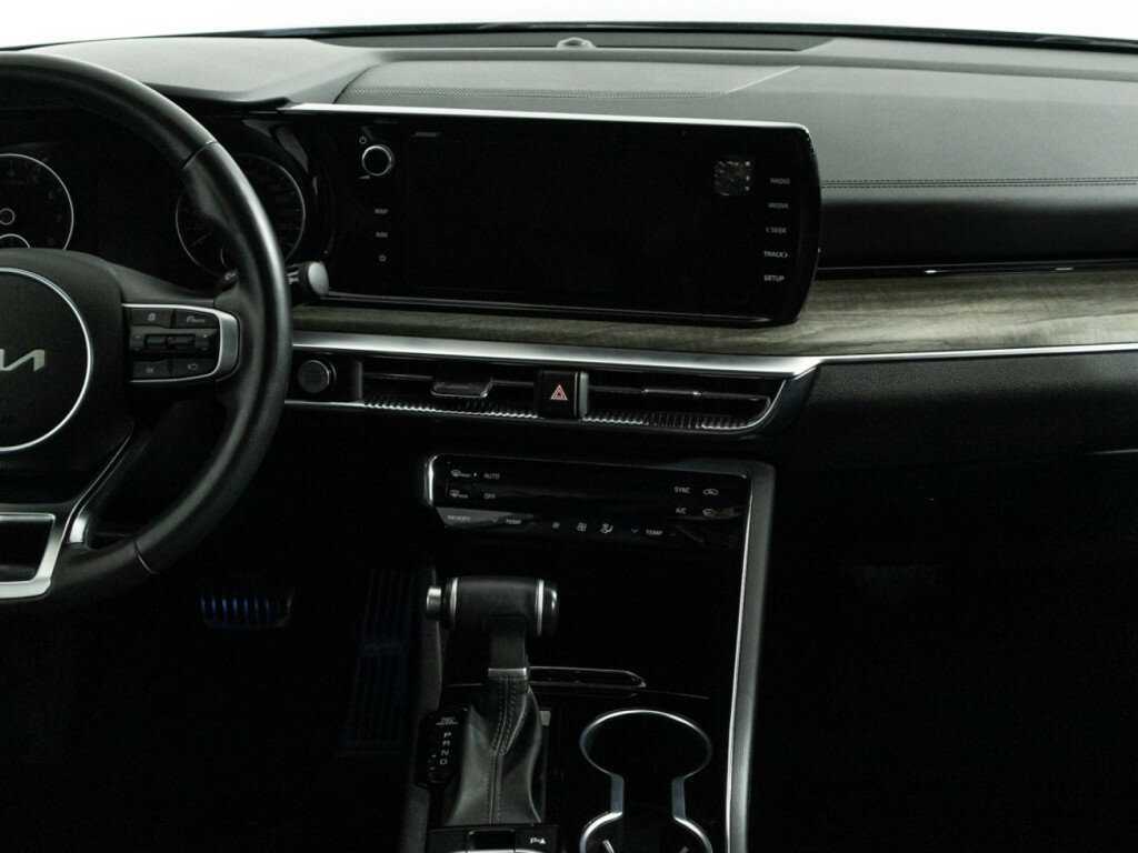 Kia K5 2022 года с пробегом. Фото: #13