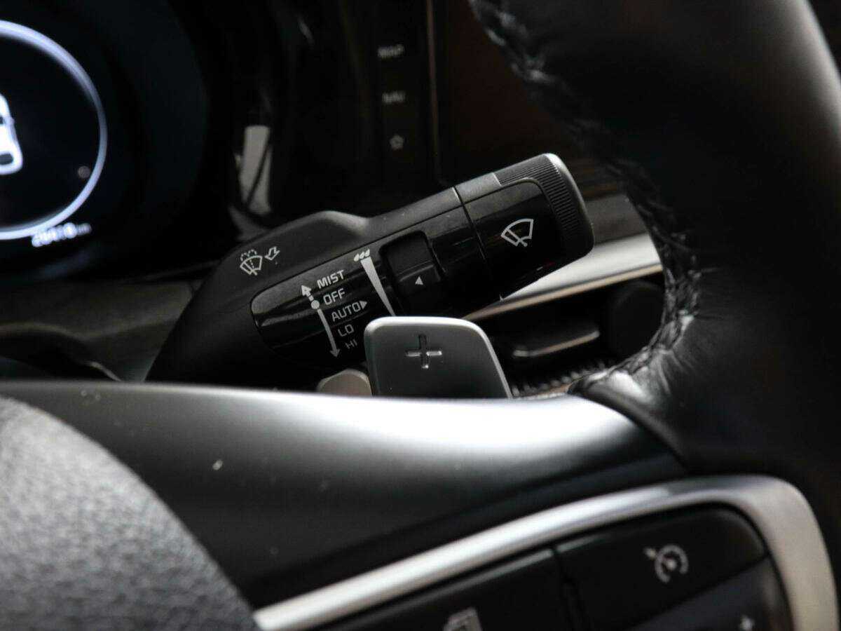 Kia K5 2022 года с пробегом. Фото: #14