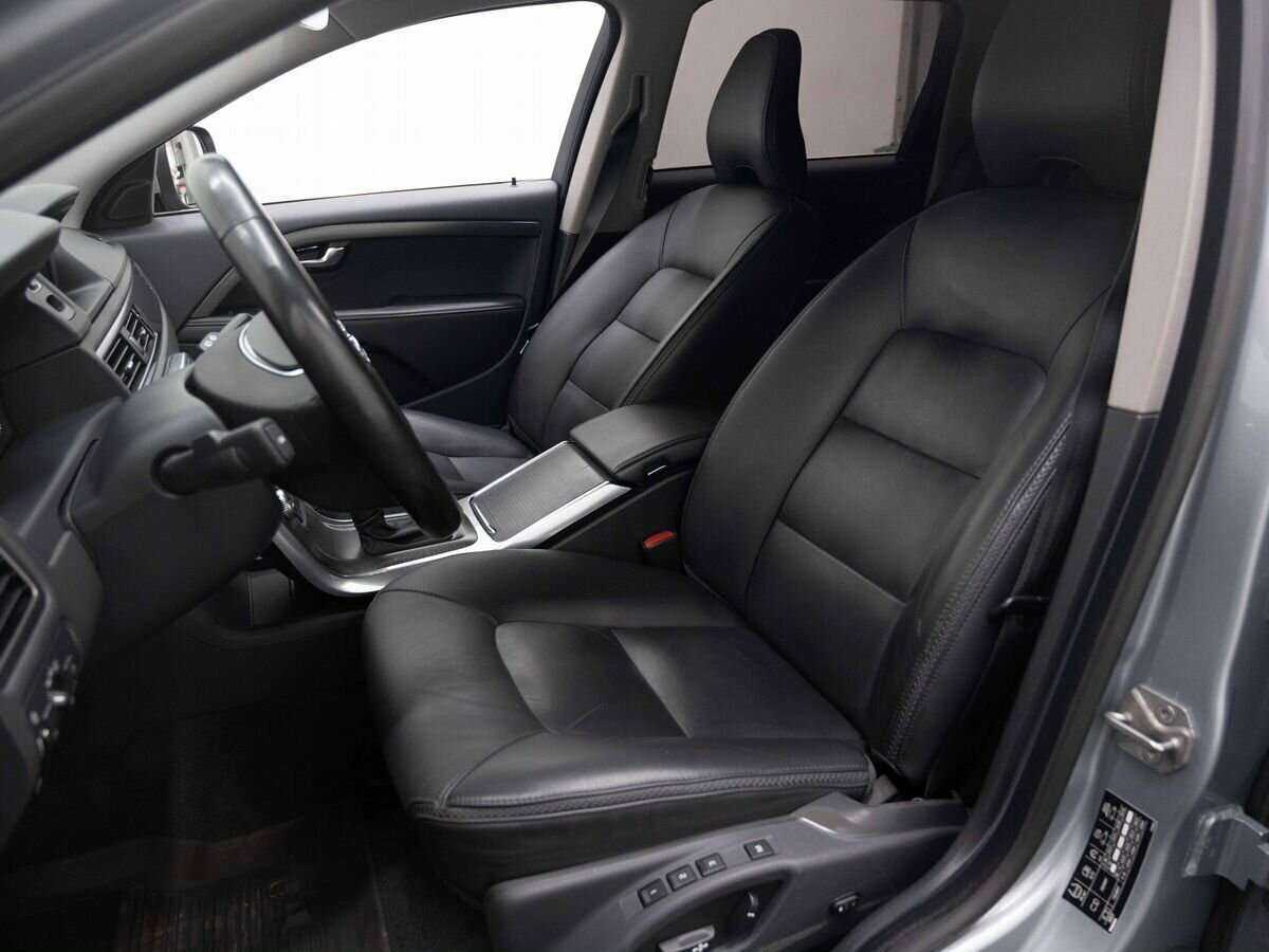 Volvo XC70 2016 года с пробегом. Фото: #4
