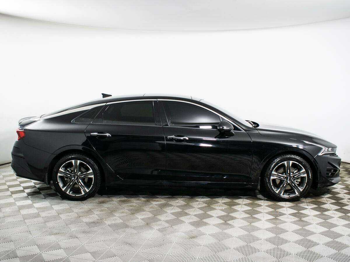 Kia K5 2020 года с пробегом. Фото: #3