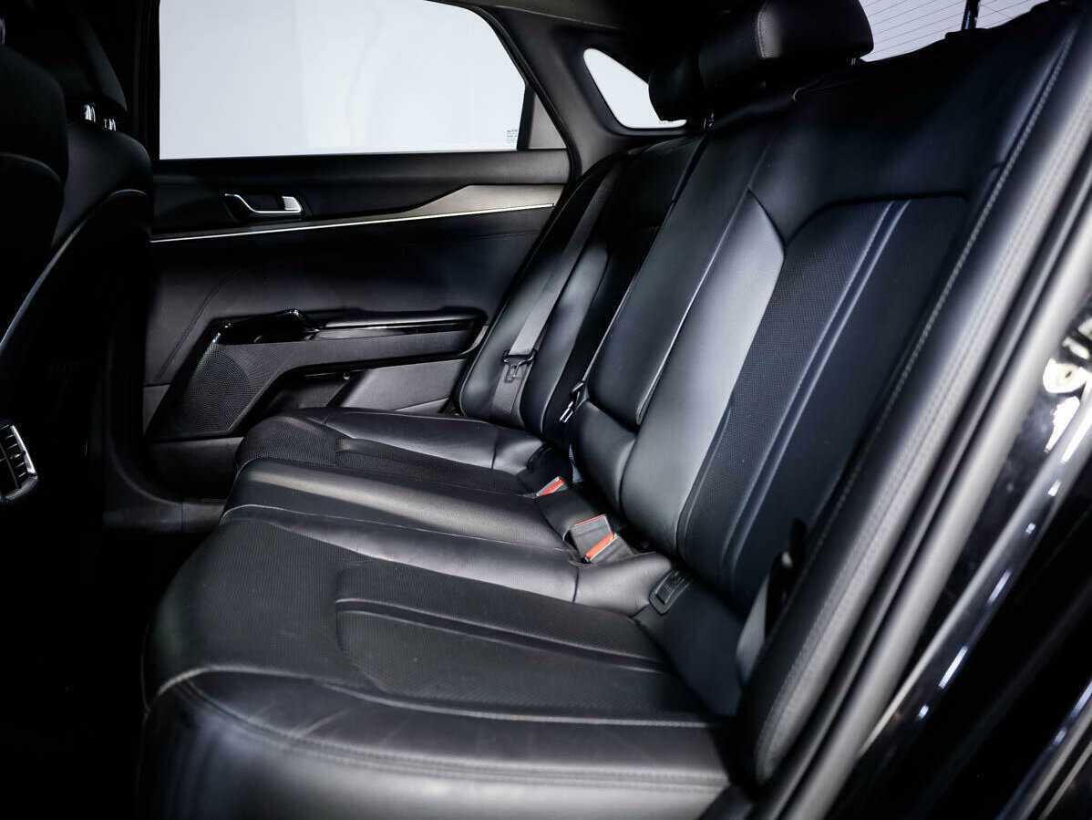 Kia K5 2020 года с пробегом. Фото: #13