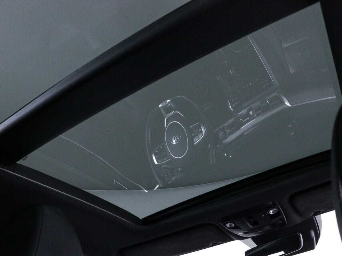 Kia K5 2021 года с пробегом. Фото: #15