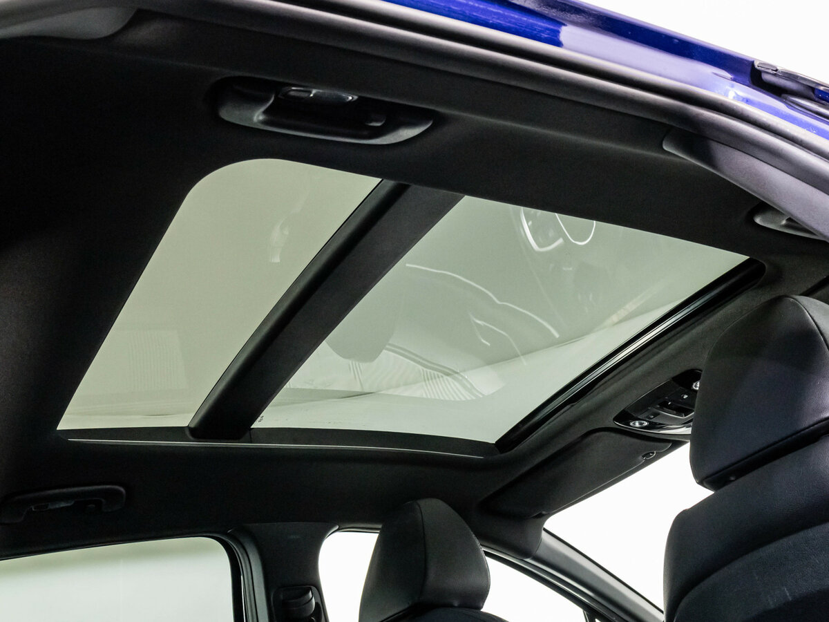 Kia K5 2020 года с пробегом. Фото: #30