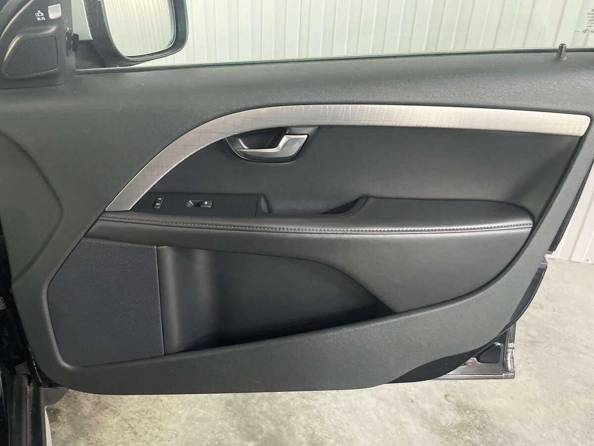 Volvo XC70 2012 года с пробегом. Фото: #29