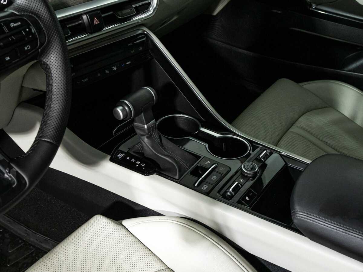 Kia K5 2021 года с пробегом. Фото: #18