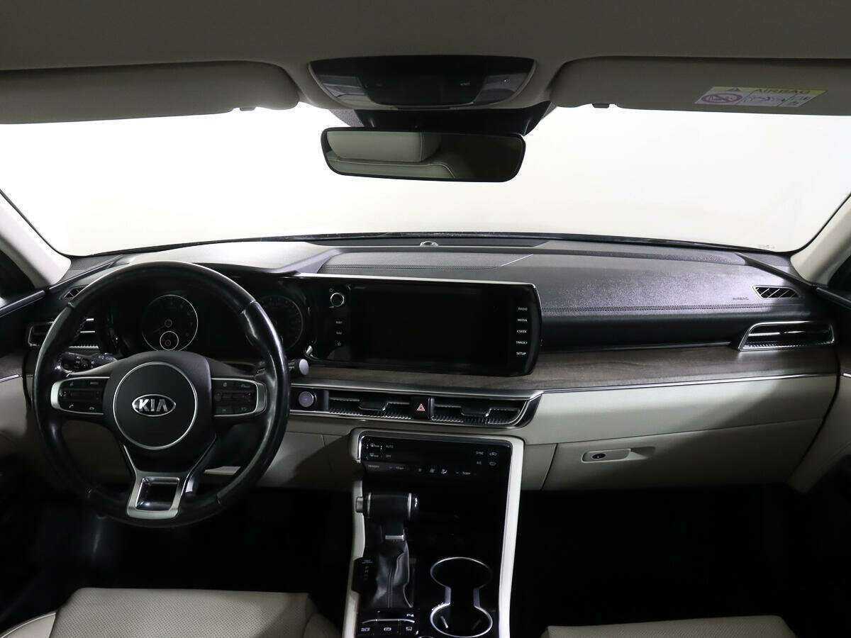 Kia K5 2020 года с пробегом. Фото: #12