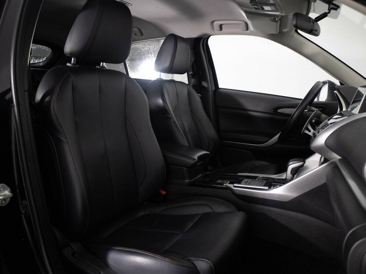 Mitsubishi Eclipse Cross 2019 года с пробегом. Фото: #9