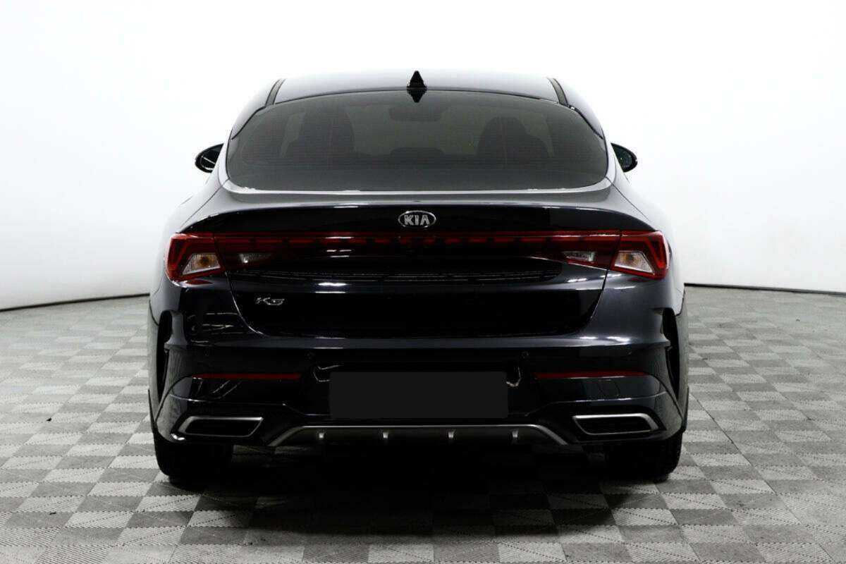 Kia K5 2021 года с пробегом. Фото: #5
