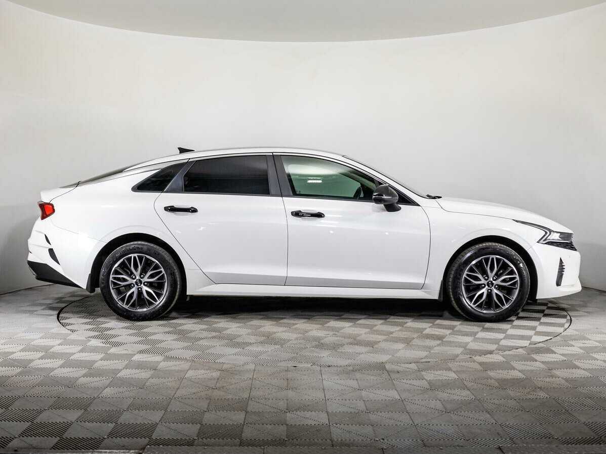 Kia K5 2020 года с пробегом. Фото: #3