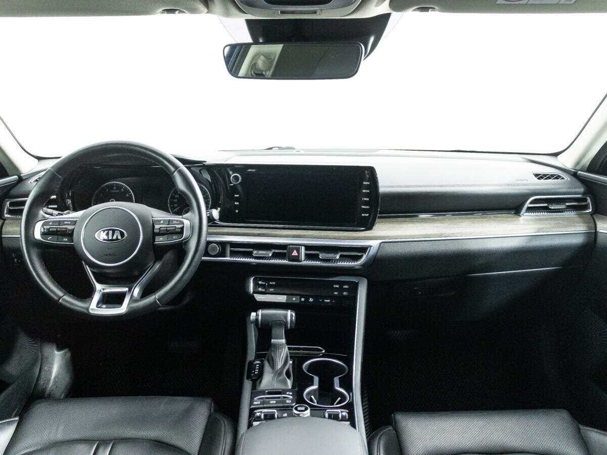 Kia K5 2021 года с пробегом. Фото: #12