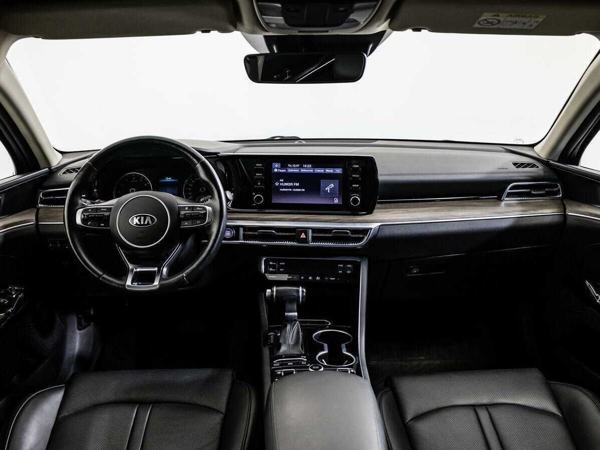 Kia K5 2020 года с пробегом. Фото: #10