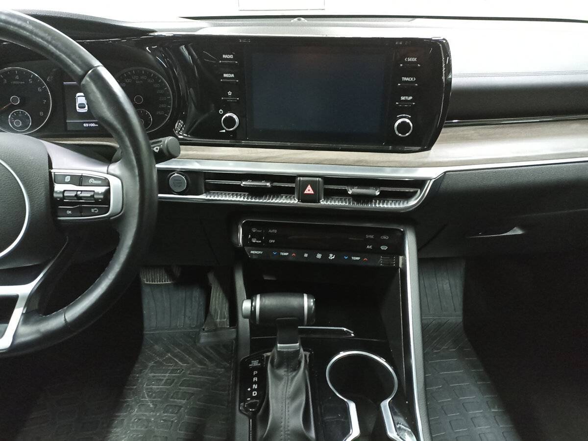 Kia K5 2021 года с пробегом. Фото: #14