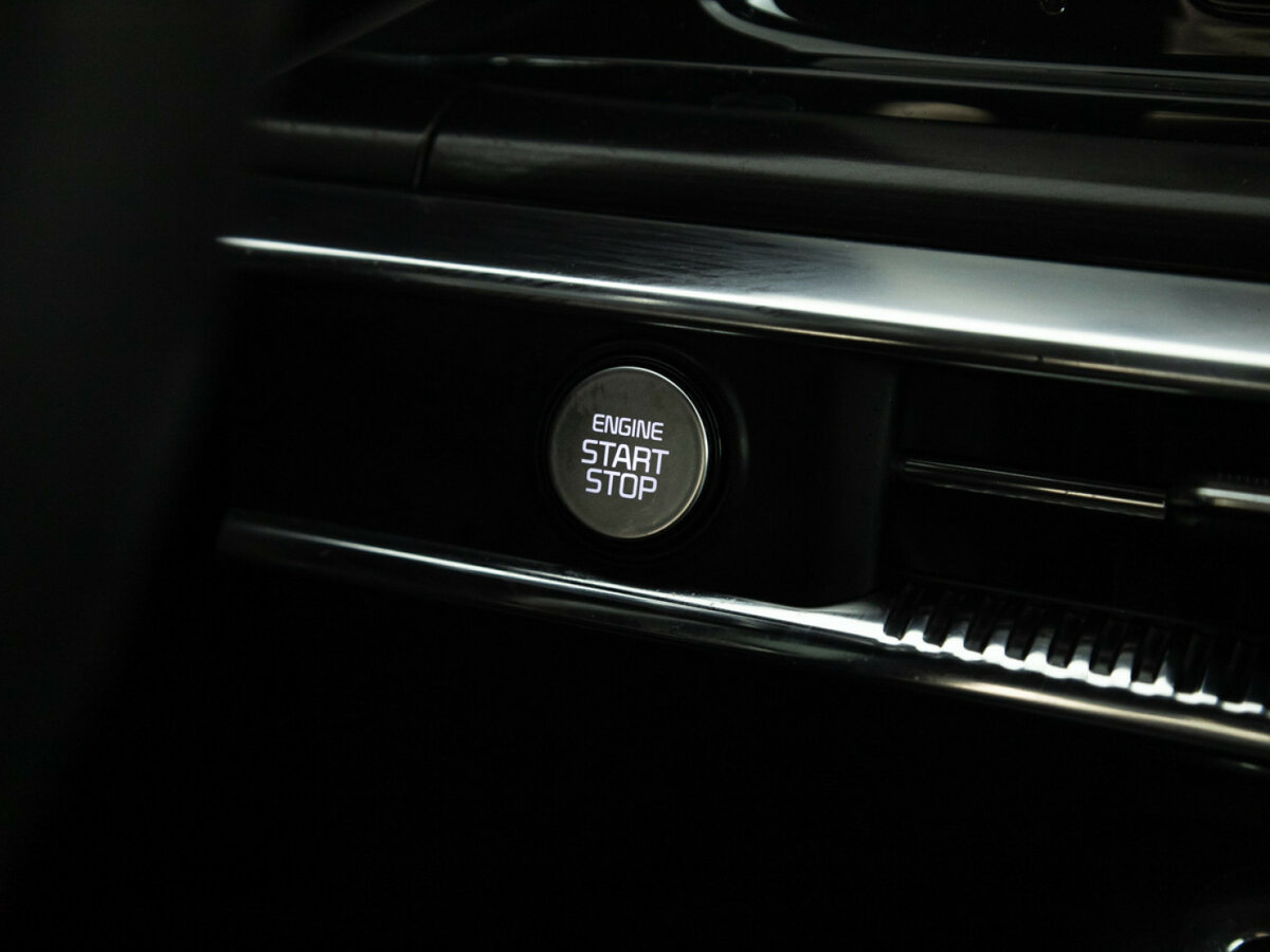 Kia K5 2021 года с пробегом. Фото: #15