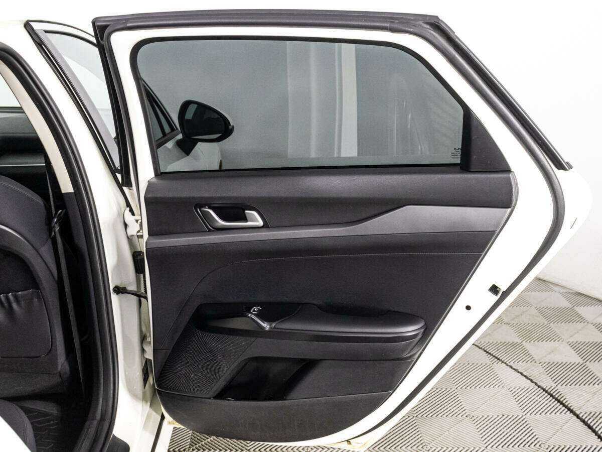 Kia K5 2022 года с пробегом. Фото: #25