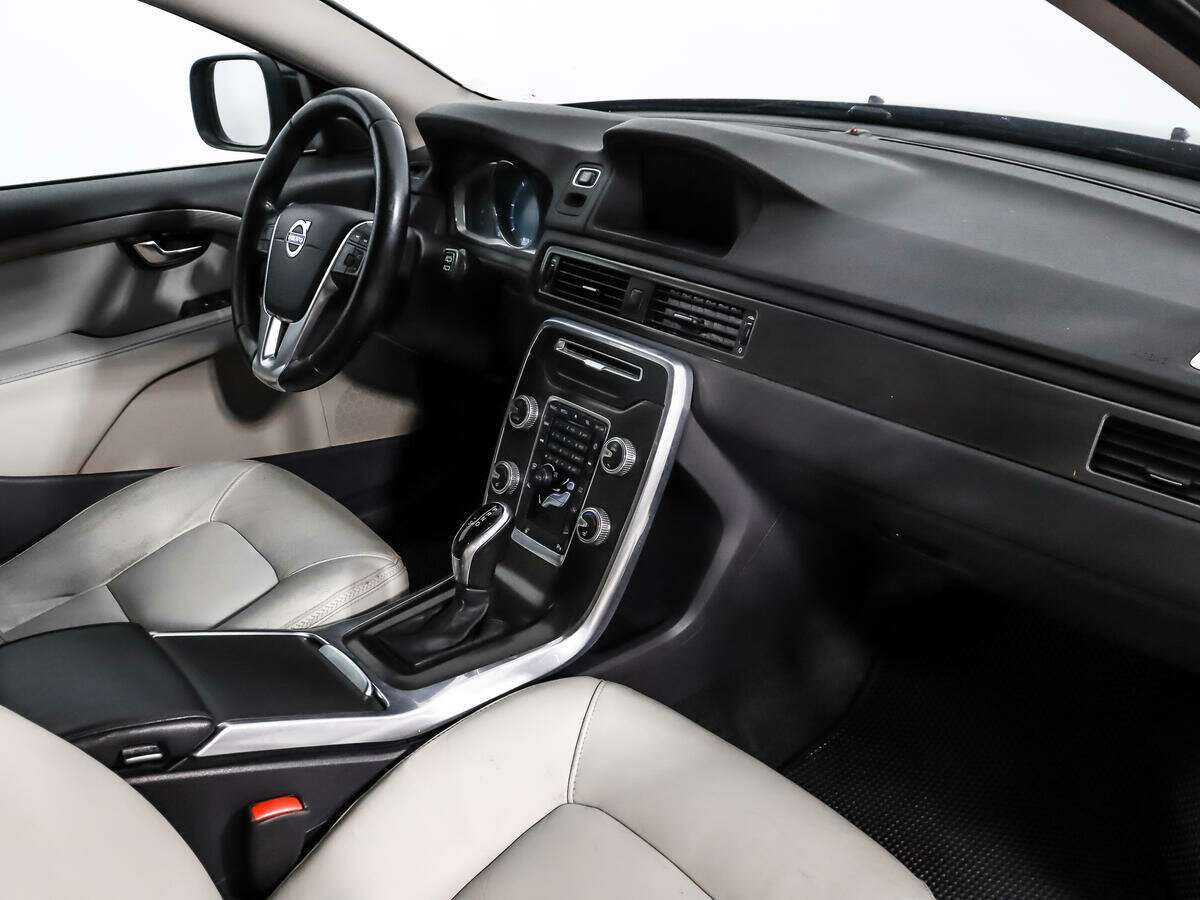 Volvo XC70 2014 года с пробегом. Фото: #12