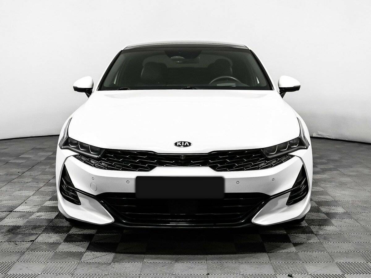 Kia K5 2020 года с пробегом. Фото: #1
