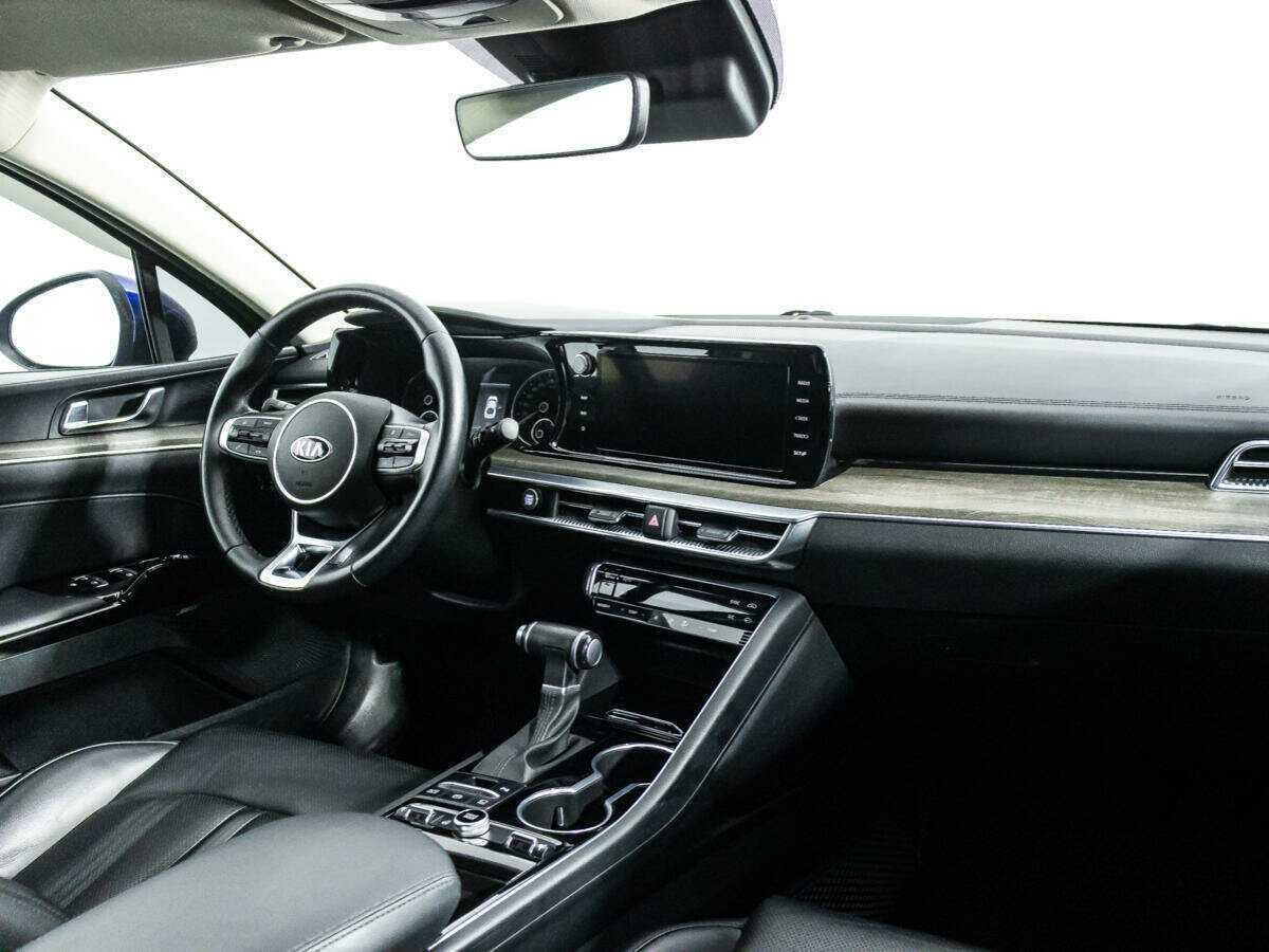 Kia K5 2021 года с пробегом. Фото: #8