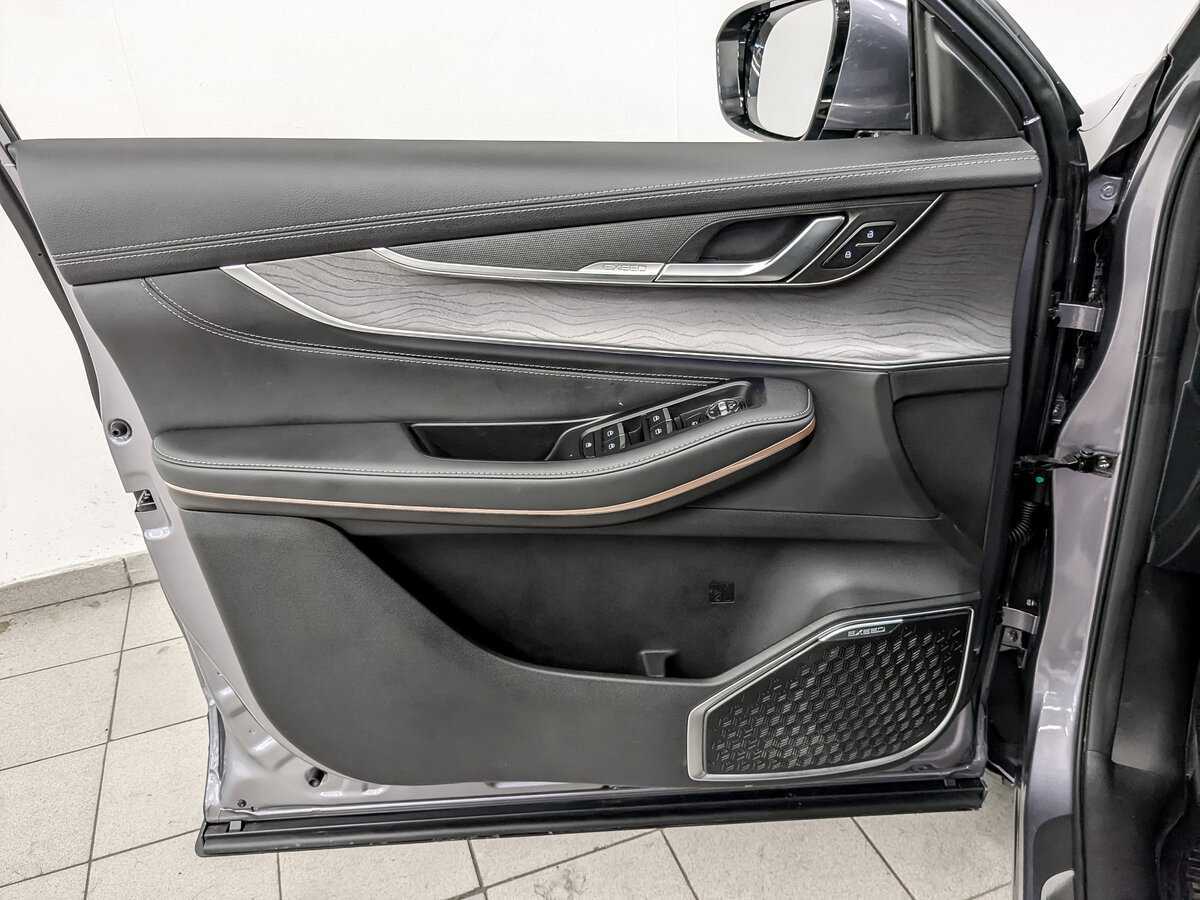 EXEED LX 2023 года с пробегом. Фото: #16