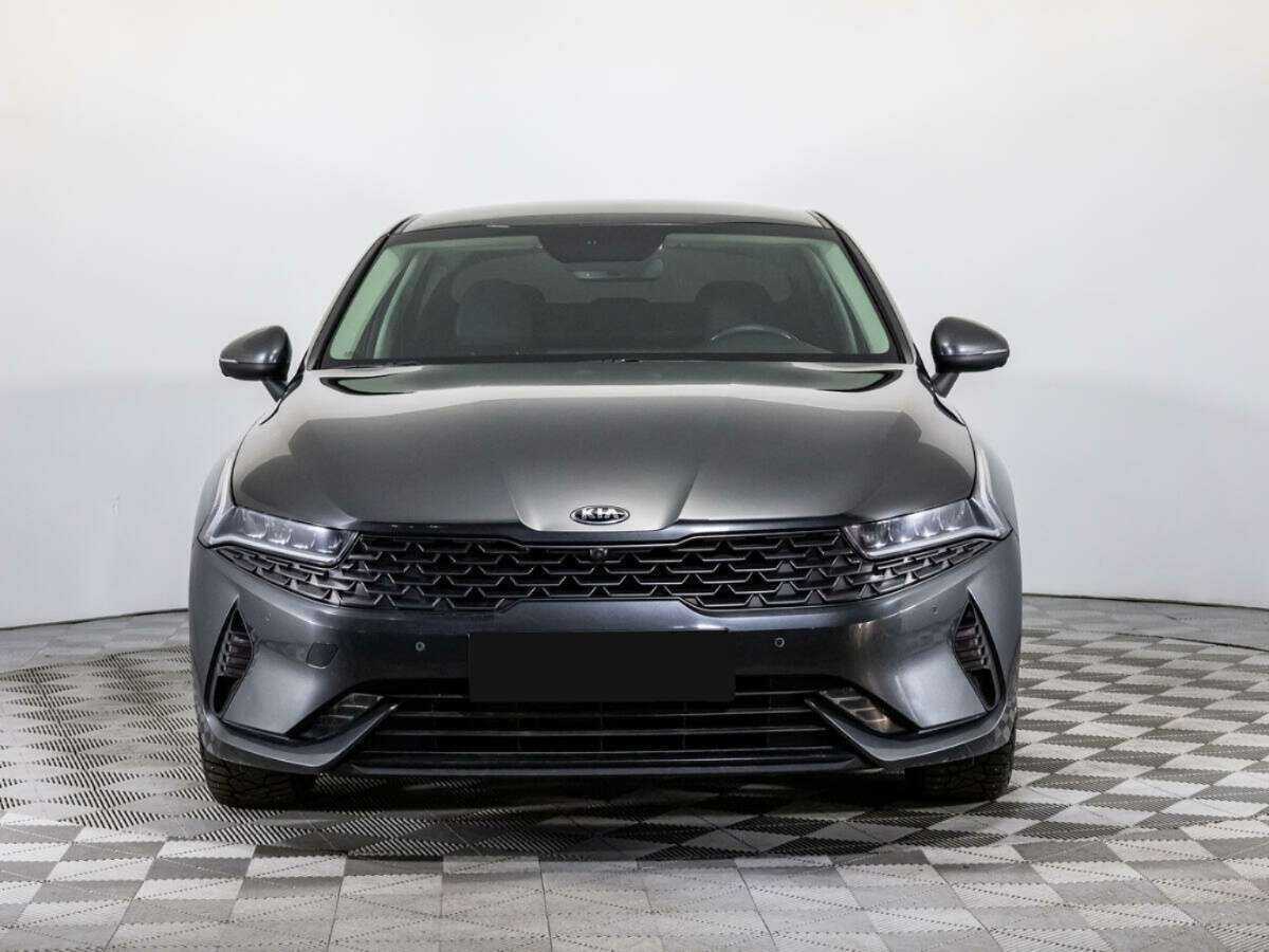 Kia K5 2021 года с пробегом. Фото: #1