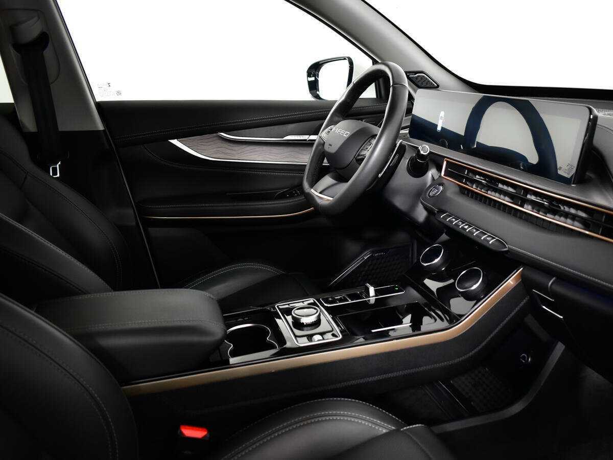 EXEED LX 2022 года с пробегом. Фото: #4