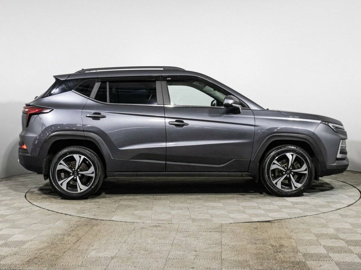 Москвич 3 2023 года с пробегом. Фото: #3