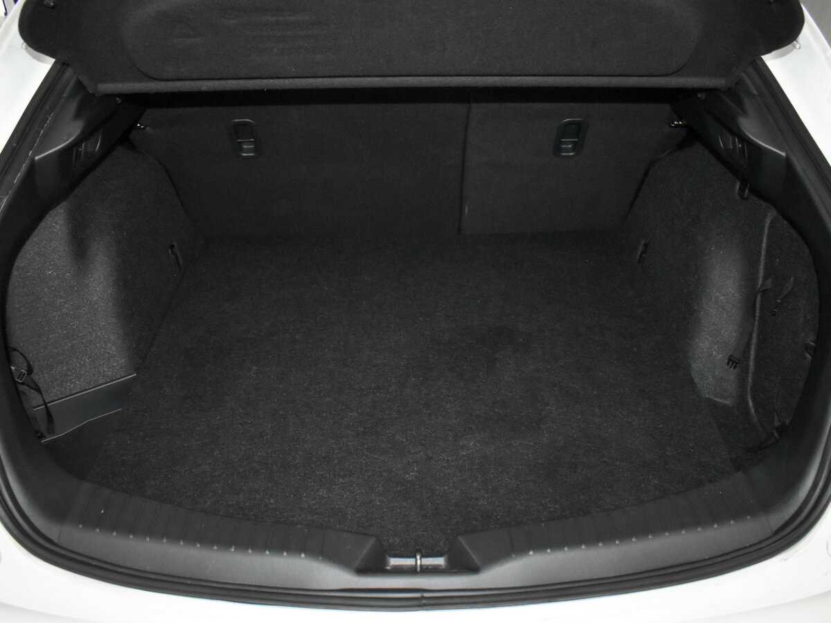 Mazda CX-4 2022 года с пробегом. Фото: #16