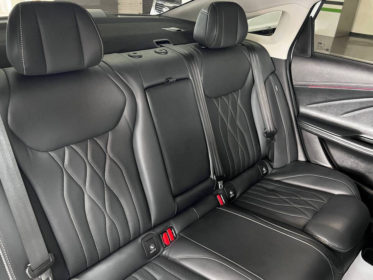 Chery Arrizo 8 2023 года с пробегом. Фото: #11