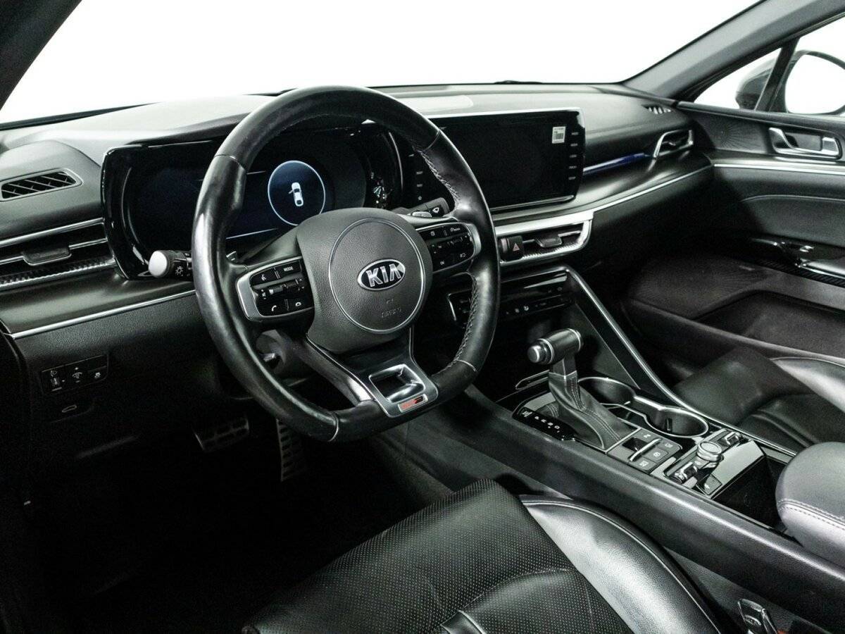 Kia K5 2021 года с пробегом. Фото: #10