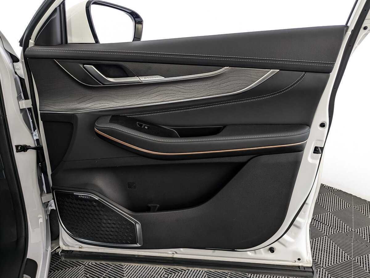 EXEED LX 2023 года с пробегом. Фото: #20