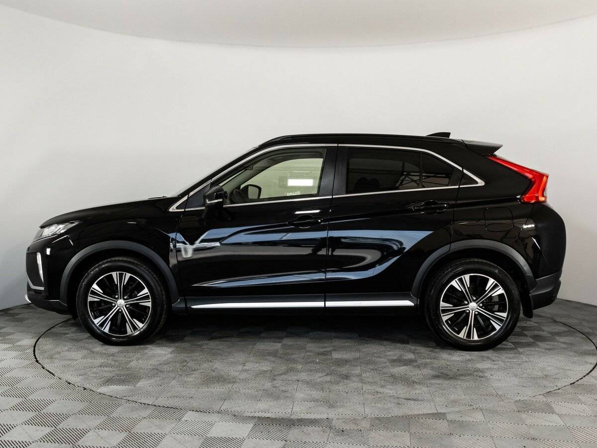 Mitsubishi Eclipse Cross 2018 года с пробегом. Фото: #8