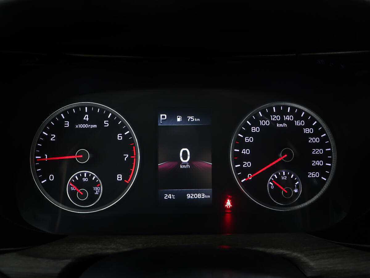 Kia K5 2020 года с пробегом. Фото: #13