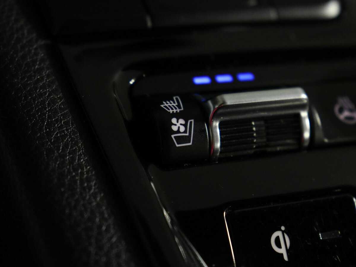 Kia K5 2021 года с пробегом. Фото: #23