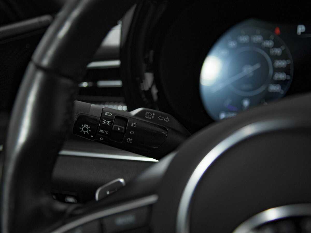 Kia K5 2020 года с пробегом. Фото: #8