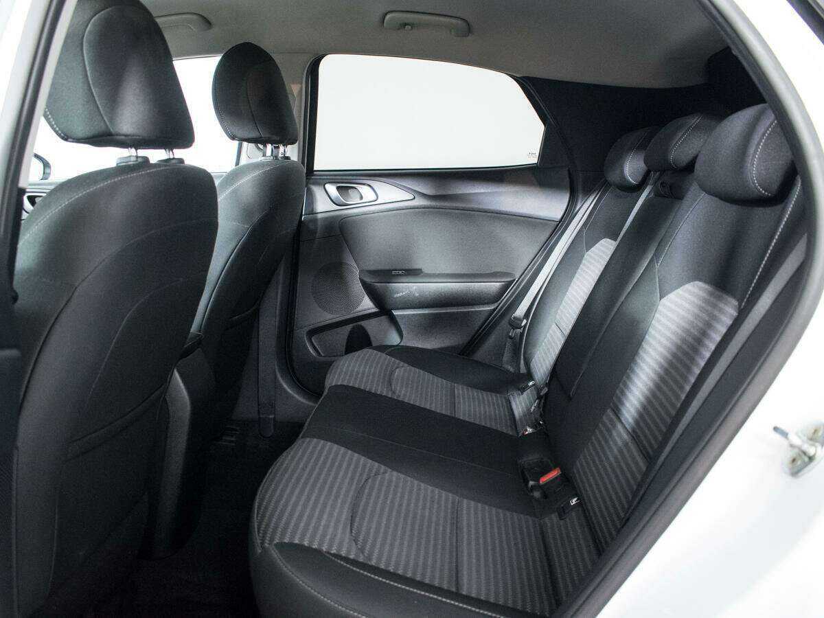 Kia XCeed 2021 года с пробегом. Фото: #9