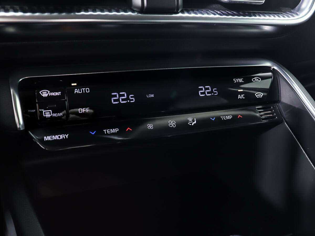 Kia K5 2020 года с пробегом. Фото: #19