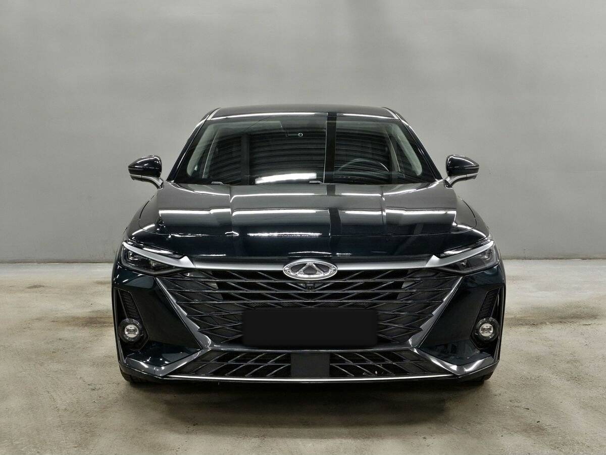 Chery Arrizo 8 2024 года с пробегом. Фото: #1