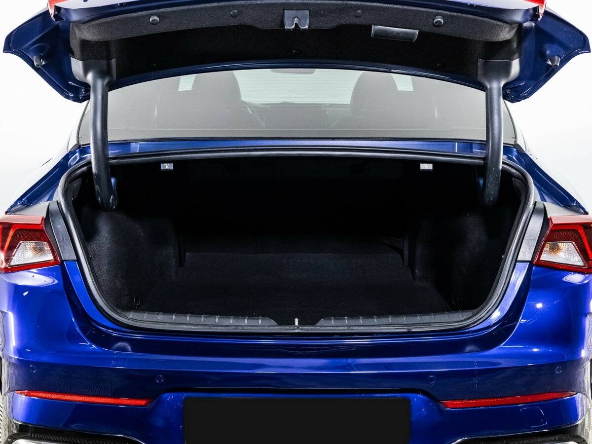 Kia K5 2020 года с пробегом. Фото: #32