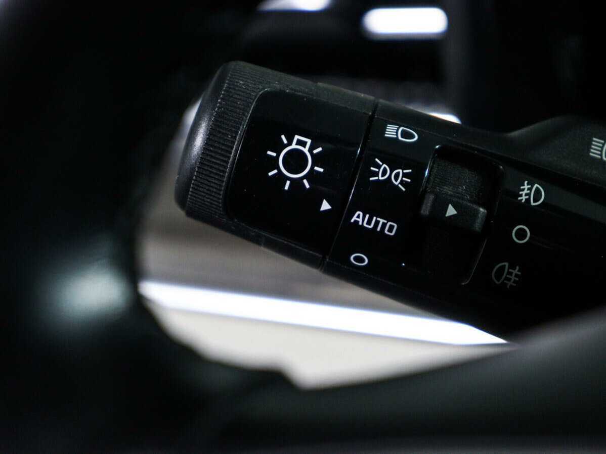 Kia K5 2021 года с пробегом. Фото: #19