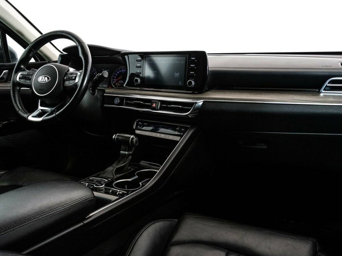 Kia K5 2021 года с пробегом. Фото: #6