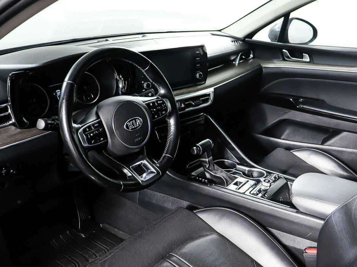Kia K5 2020 года с пробегом. Фото: #13