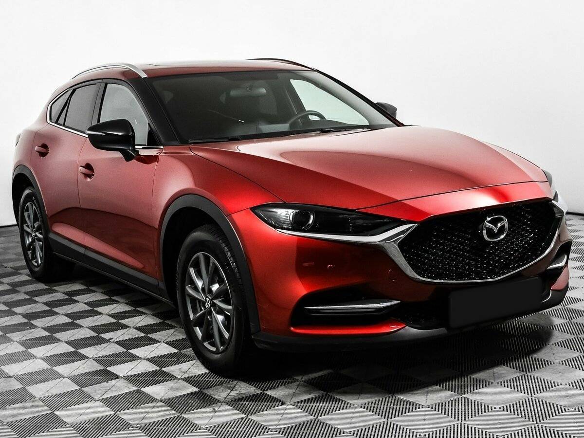 Mazda CX-4 2023 года с пробегом. Фото: #2