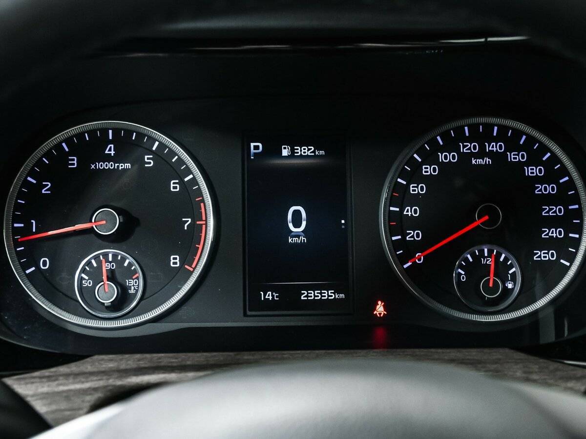 Kia K5 2021 года с пробегом. Фото: #9