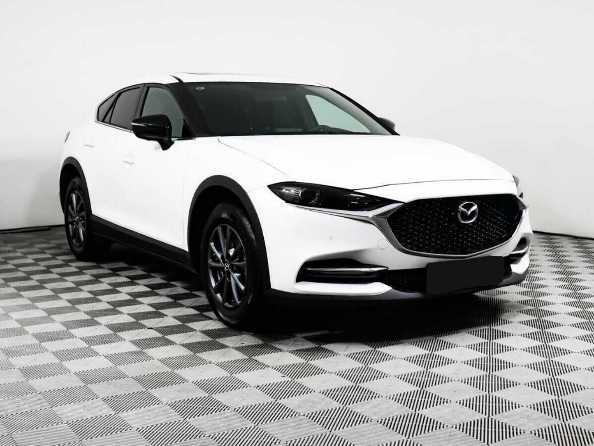 Mazda CX-4 2022 года с пробегом. Фото: #2