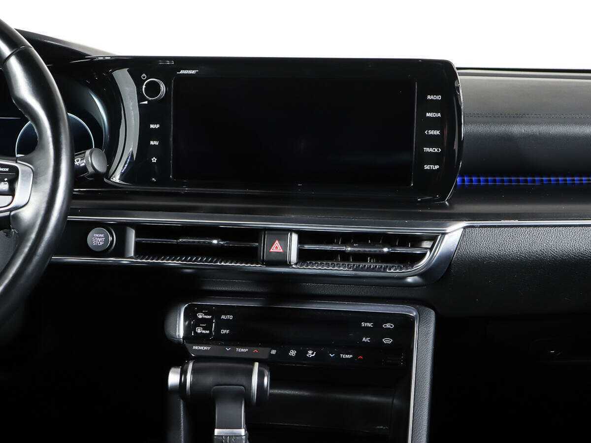 Kia K5 2020 года с пробегом. Фото: #11